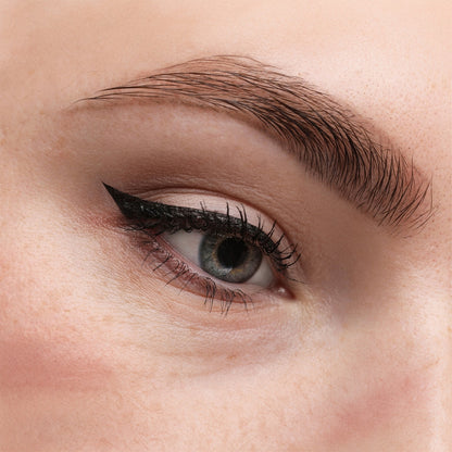 SPRING H2O Velvet Shine Eyeliner Last Upto 24 Hrs, Intense Black Smudgeproof & Waterproof 4 ml